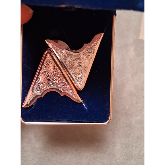 Western Vintage Silverplate Collar Tips Floral Engraved Western Americana - Picture 4 of 8